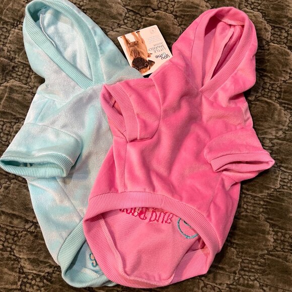 2 Dog Hoodies NWT Size Small - Picture 4 of 4